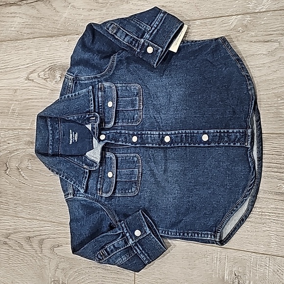 GAP Other - NWT Baby Gap button down shirt